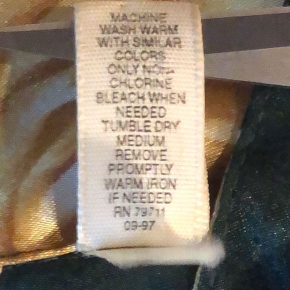 Victoria's Secret Green Floral Satiny Sleep Shirt Button Down Long Sleeve Size M - Picture 14 of 14